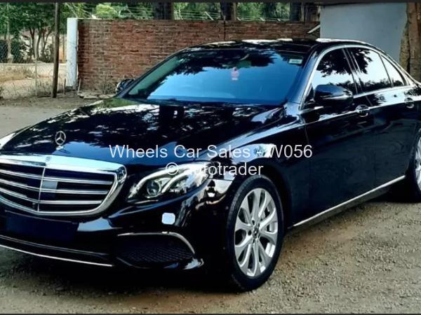 2017 - Mercedes Benz E400