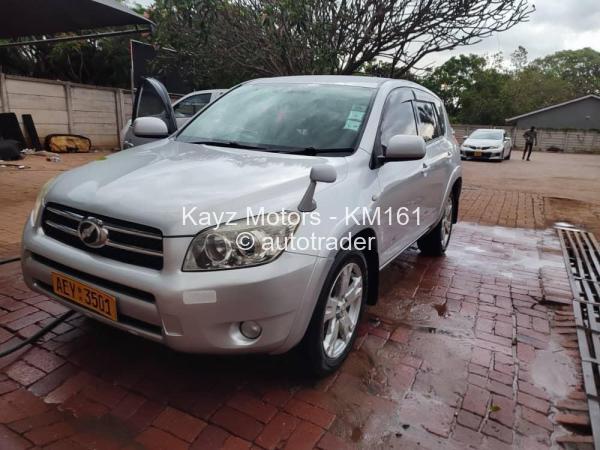 2013 - Toyota  RAV4