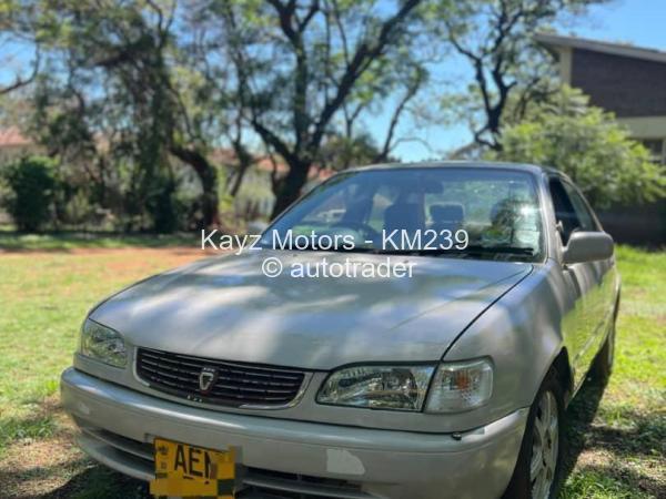 2005 - Toyota  Corolla