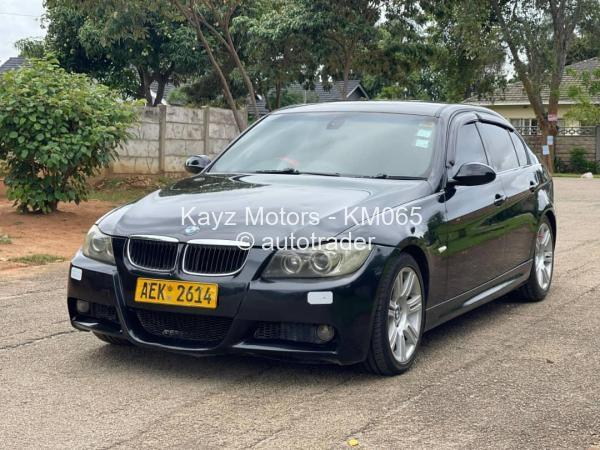 2012 - BMW 320i