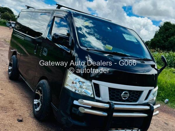 2015 - Nissan  Caravan