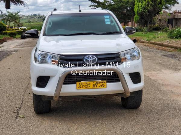 2016 - Toyota HILUX GD6 2016 - Toyota HILUX GD6