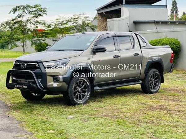2019 - Toyota  Hilux