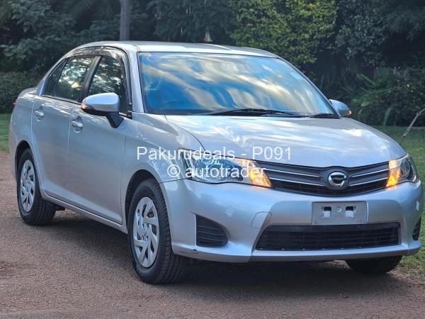 2015 - Toyota  Axio