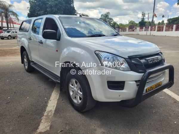 2015 - Isuzu  Dteq
