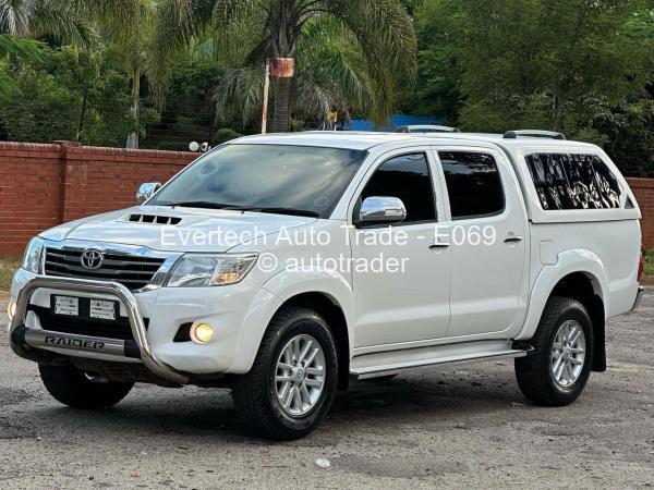 2015 - Toyota Hilux D4D 2015 - Toyota Hilux D4D