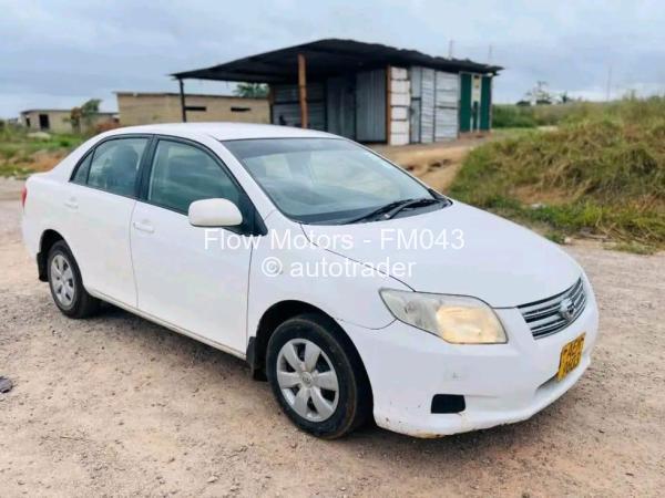 2012 - Toyota  Axio