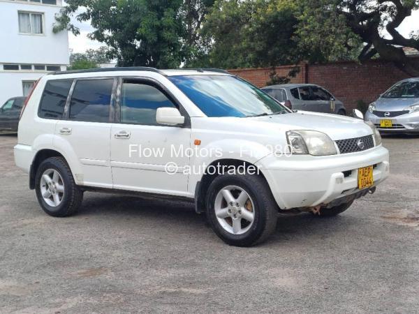 2010 - Nissan  X-Trail