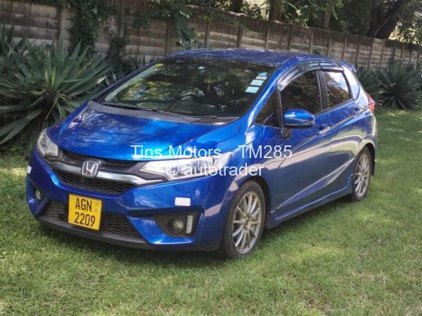 2016 - Honda Fit