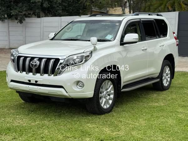 2015 - Toyota  Land Cruiser