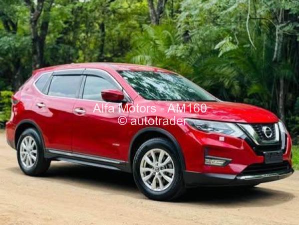 2019 - Nissan  Xtrail