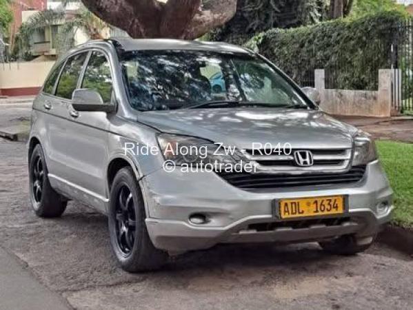 2010 - Honda CR-V