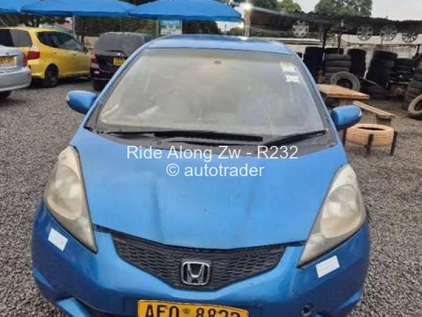 2005 - Honda Fit 2005 - Honda Fit
