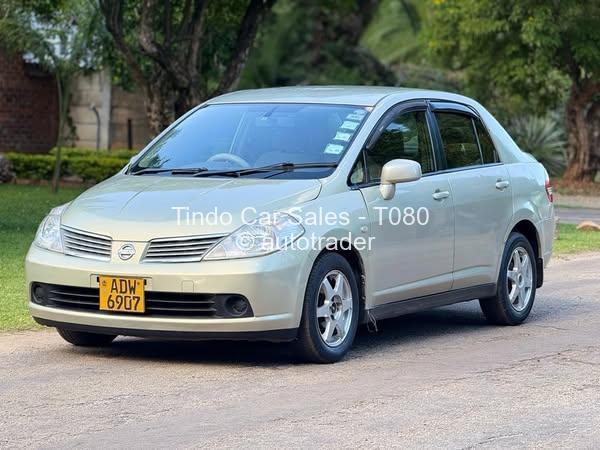 2008 - Nissan  Tiida