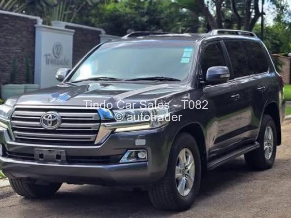 2024 - Toyota  Land Cruiser