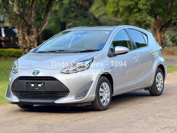 2018 - Toyota Aqua 2018 - Toyota Aqua
