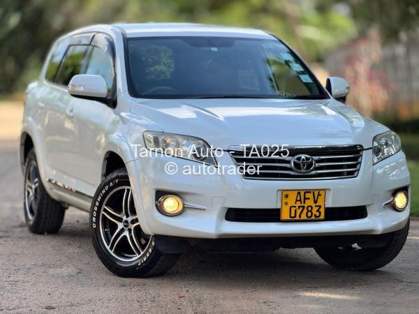 2013 - Toyota  Vanguard