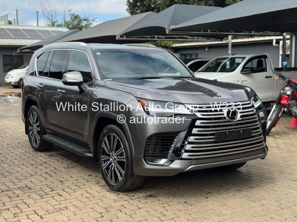 2024 - Lexus LX 2024 - Lexus LX