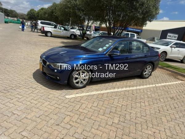 2015 - BMW 320i