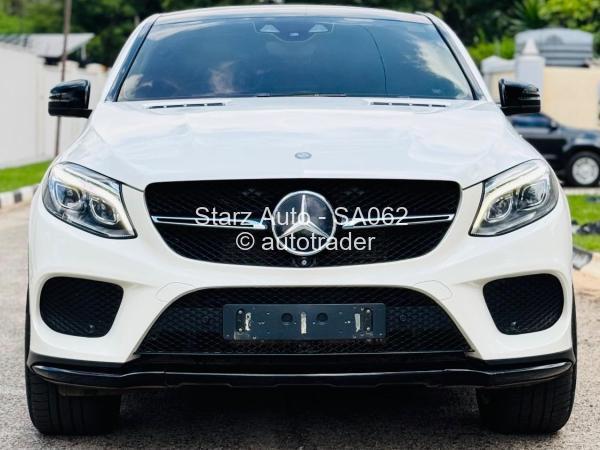 2015 - Mercedes Benz GLE 350