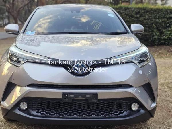 2017 - Toyota  CH-R