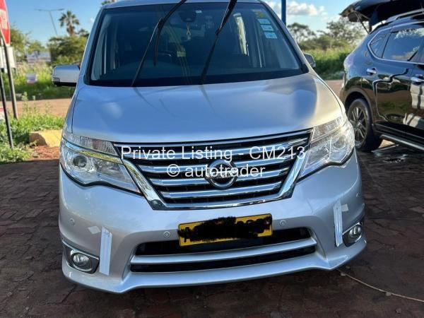 2014 - Nissan  Serena