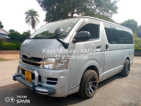 2012 - Toyota  Hiace