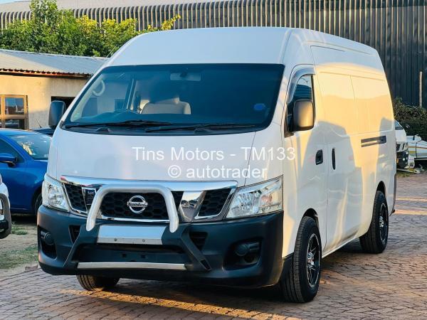 2014 - Nissan  NV350