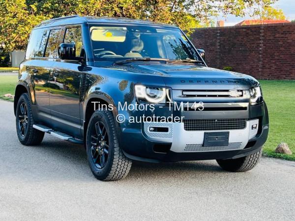 2022 - Land-Rover  Defender