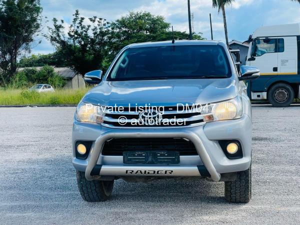 2017 - Toyota Hilux 2017 - Toyota Hilux