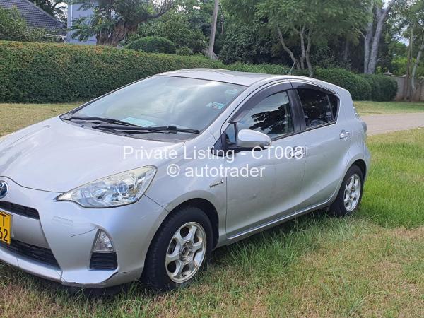 2015 - Toyota  Aqua