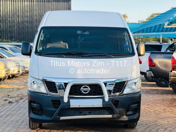 2017 - Nissan  NV350