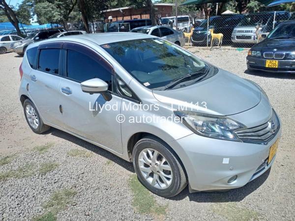 2015 - Nissan  Note