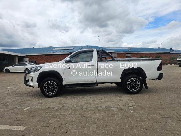 2020 - Toyota  HILUX GD6