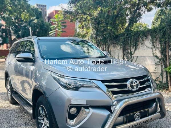 2016 - Toyota  Fortuner