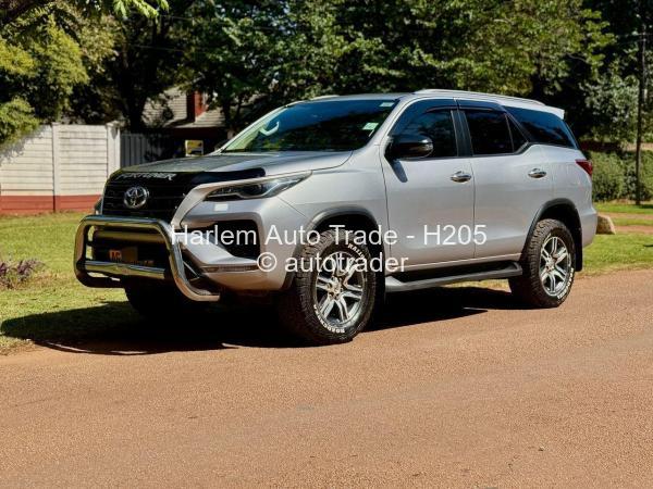 2021 - Toyota  Fortuner
