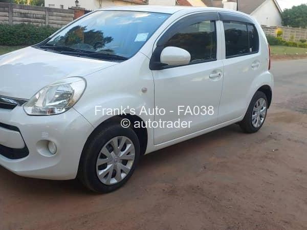 2015 - Toyota Passo 2015 - Toyota Passo