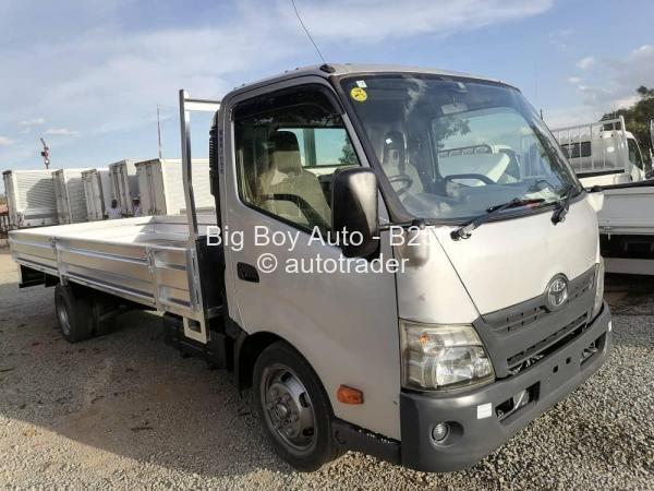 2019 - Toyota  Dyna