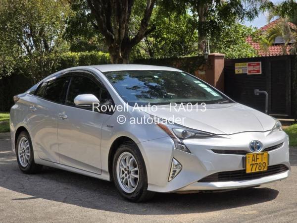 2016 - Toyota  Prius