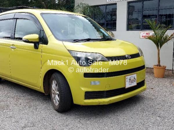 2013 - Toyota  Spade