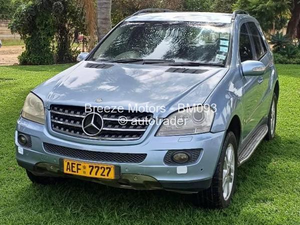 2009 - Mercedes Benz ML350