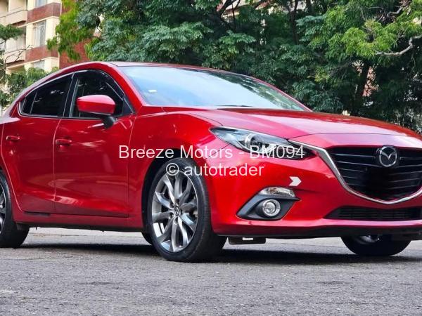 2016 - Mazda  axela