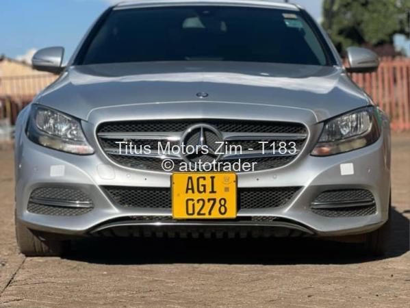2015 - Mercedes Benz C200