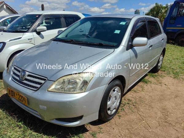 2003 - Toyota  RunX