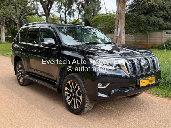2023 - Toyota PRADO VXL 2023 - Toyota PRADO VXL