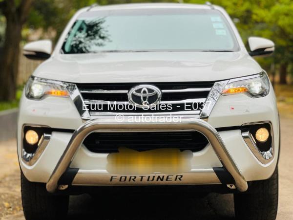 2018 - Toyota  Fortuner