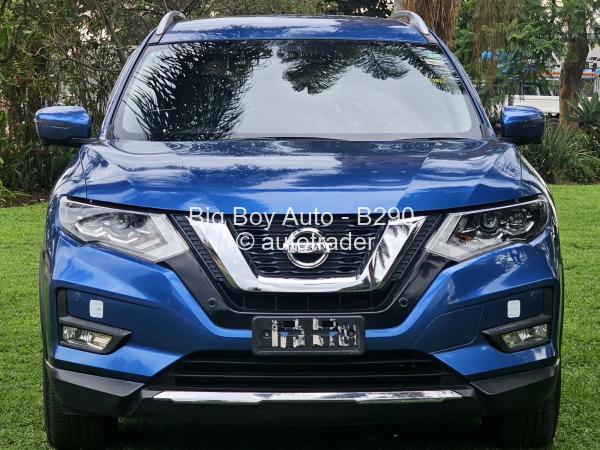 2019 - Nissan  Xtrail