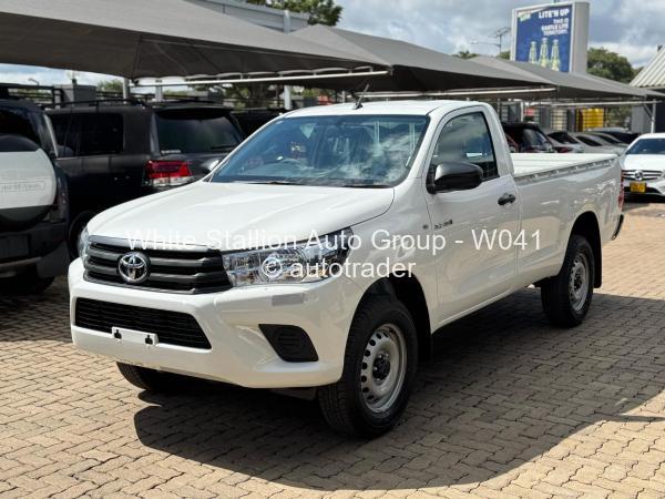 2024 - Toyota  Hilux