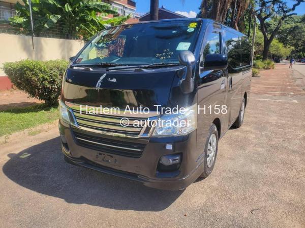 2016 - Nissan  NV350