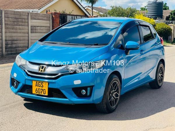 2015 - Honda Fit